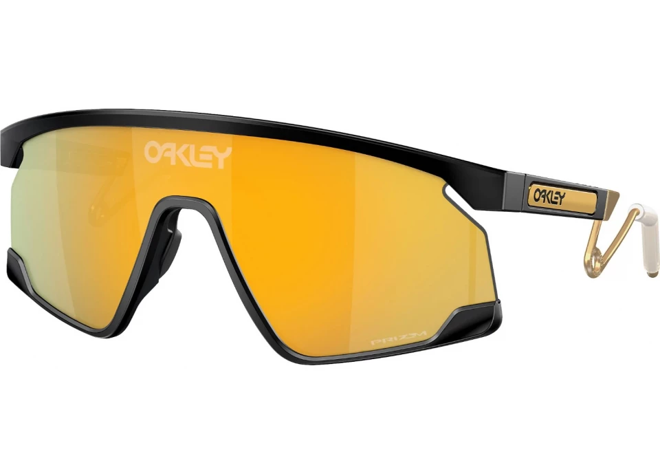 OAKLEY OO9237 BXTR METAL 01